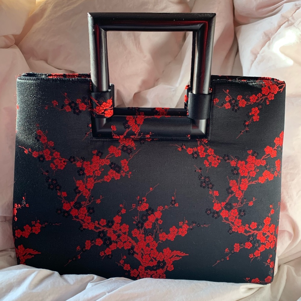 Brand, “Old Shanghai” Silk Purse